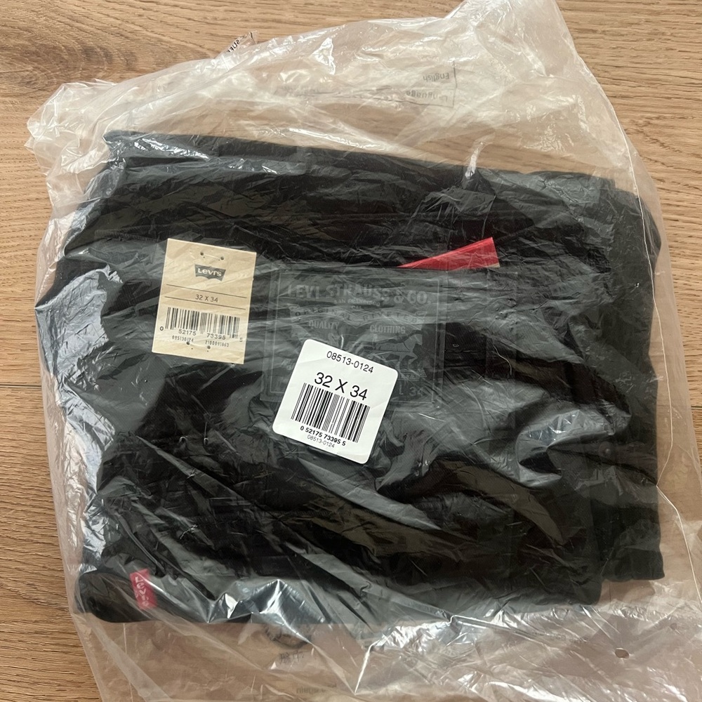 Levi's 513 Slim Straight Men's Jeans